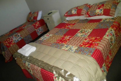 Owls Nest room 2
